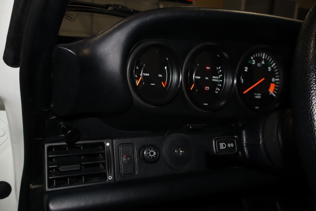 Porsche 911 Backdate