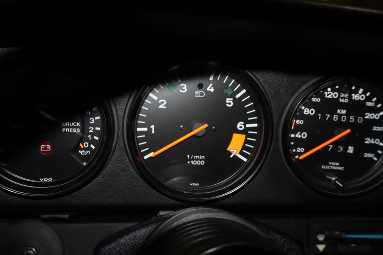 Porsche 911 Backdate