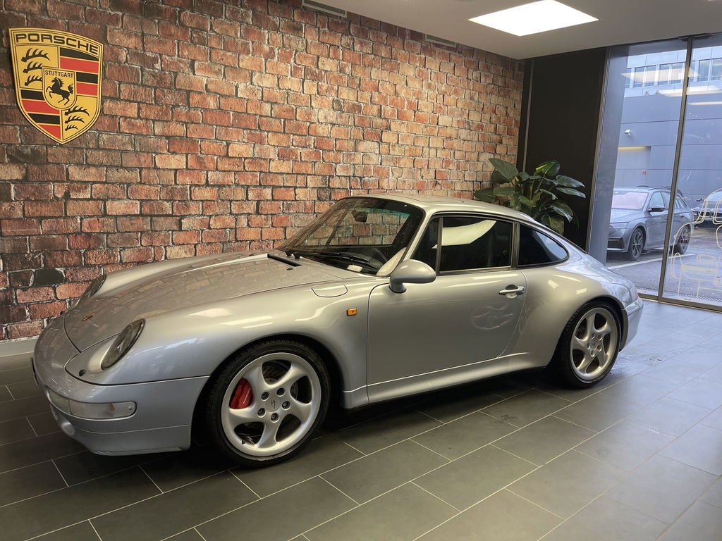 Porsche 993 Carrera 4S