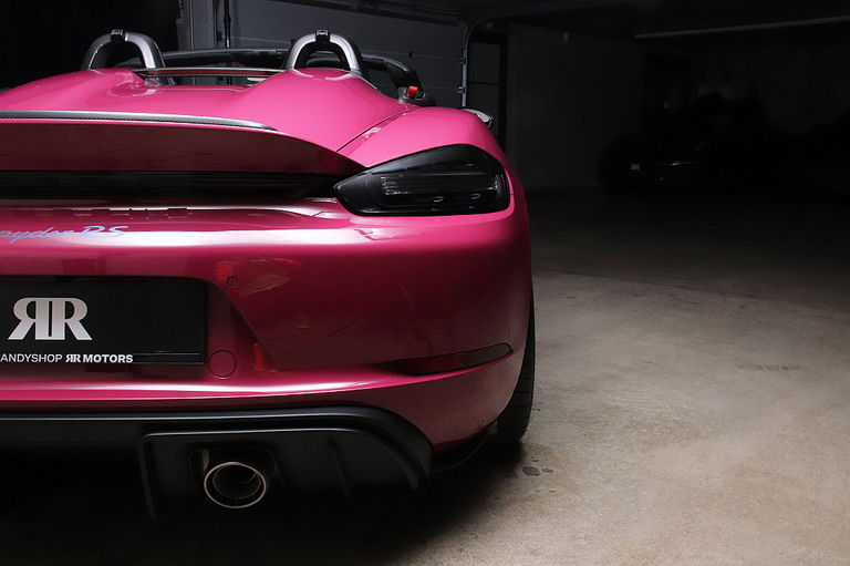 Porsche 718 Spyder RS