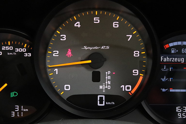 Porsche 718 Spyder RS
