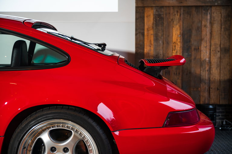 Porsche 964 Carrera 4