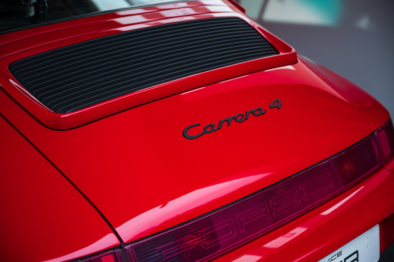 Porsche 964 Carrera 4