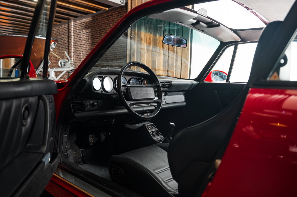 Porsche 964 Carrera 4