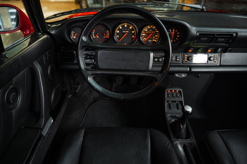 Porsche 964 Carrera 4