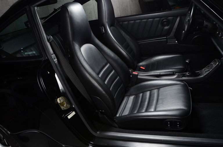 Porsche 964 Carrera 4 WTL