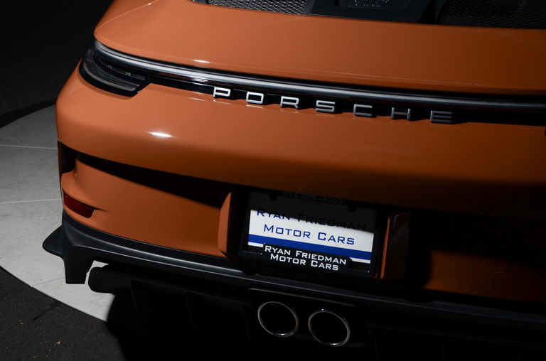 Porsche 992 GT3 Touring