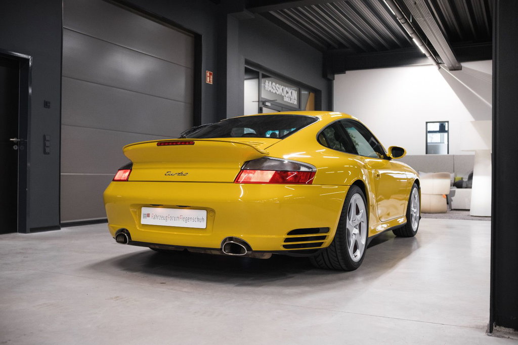 Porsche 996 Turbo