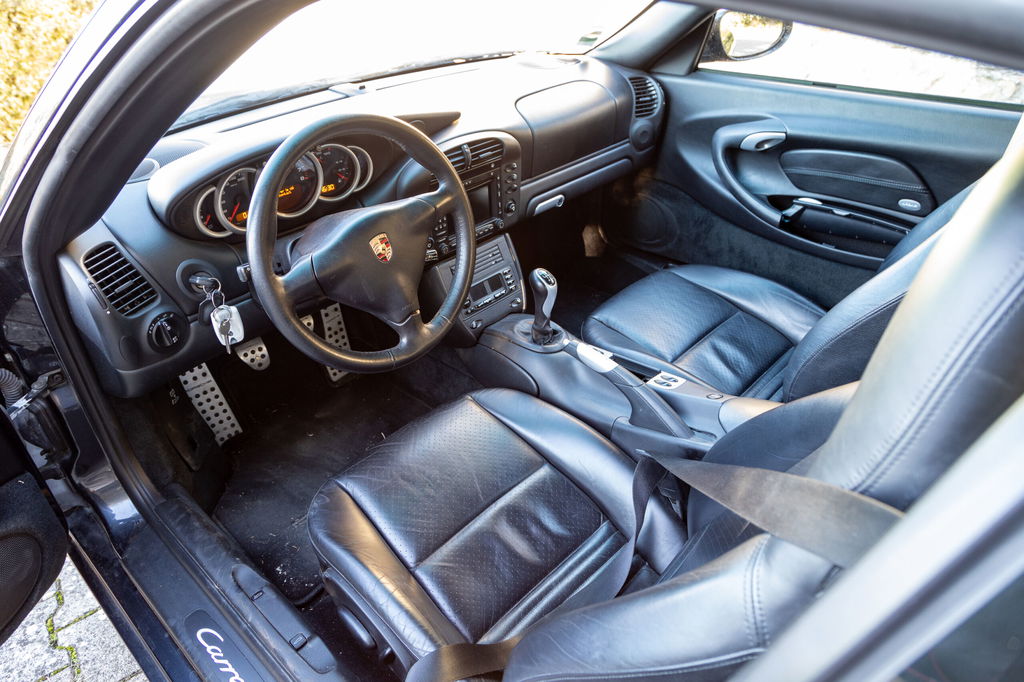 Porsche 996 Carrera