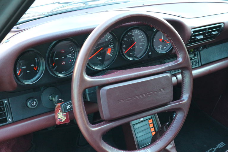 Porsche 911 Carrera 3.2