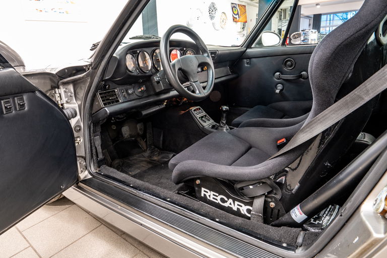 Porsche 964 Carrera 4