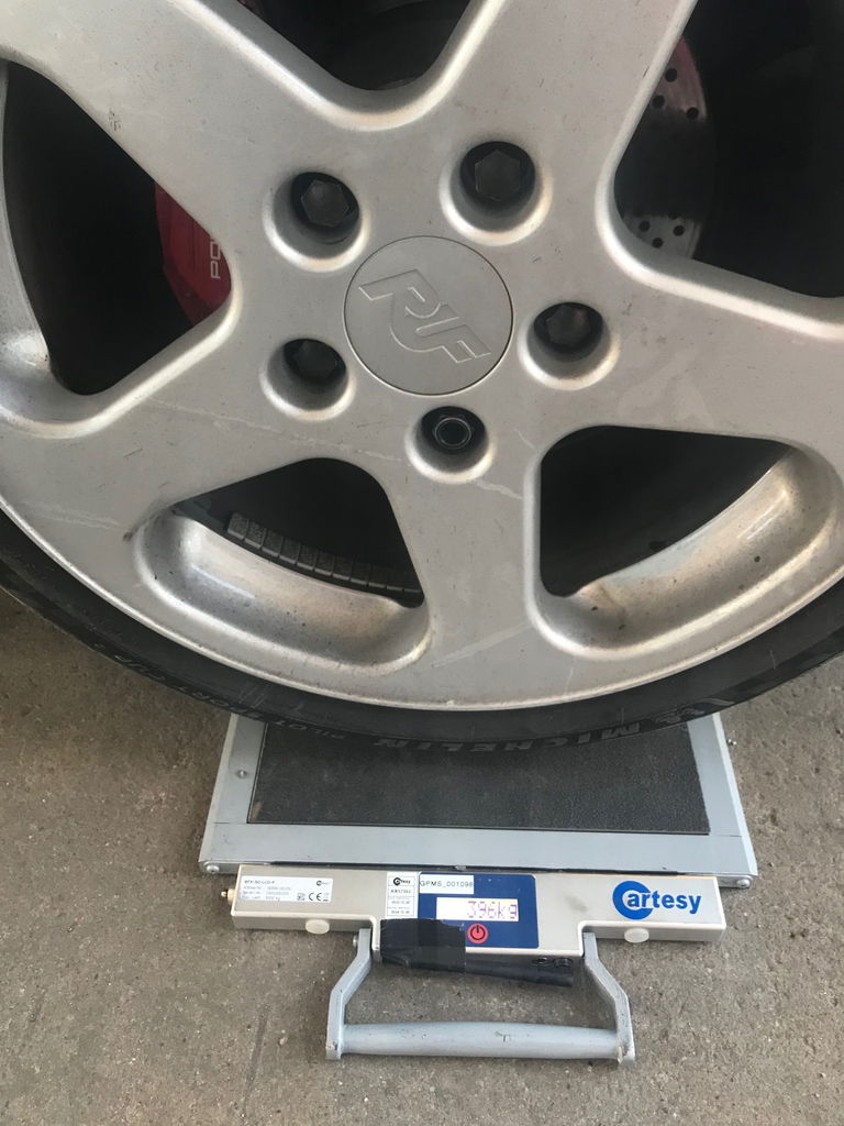 Porsche 964 Carrera 4