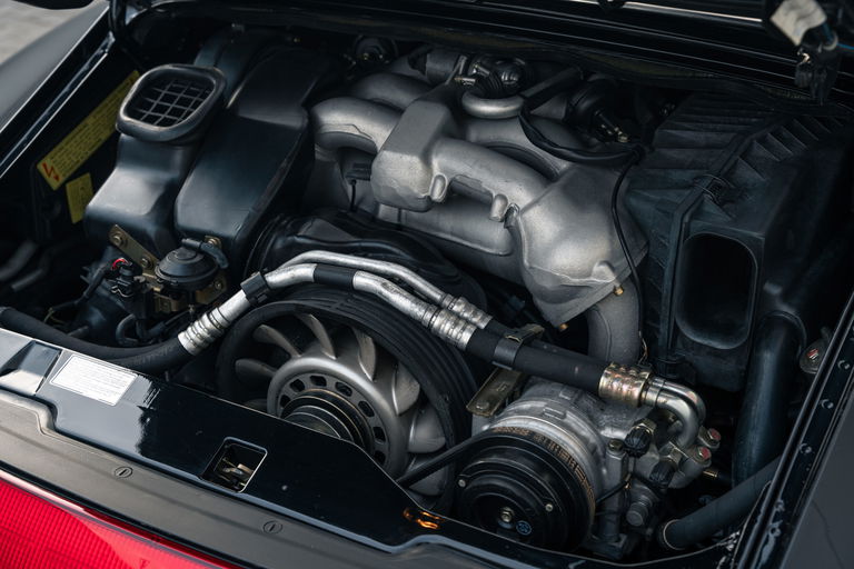 Porsche 993 Carrera 4S