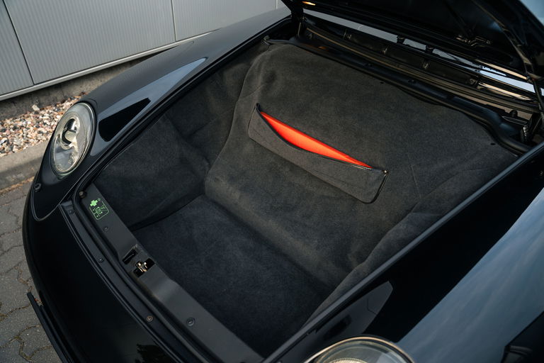 Porsche 993 Carrera 4S