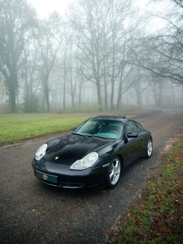 Porsche 996 Carrera