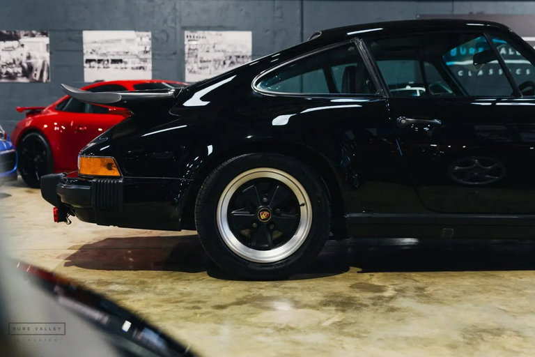 Porsche 911 Carrera 3.2