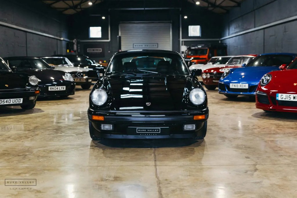 Porsche 911 Carrera 3.2