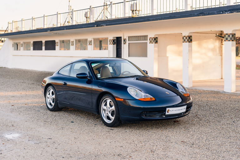 Porsche 996 Carrera