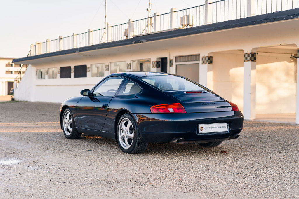 Porsche 996 Carrera