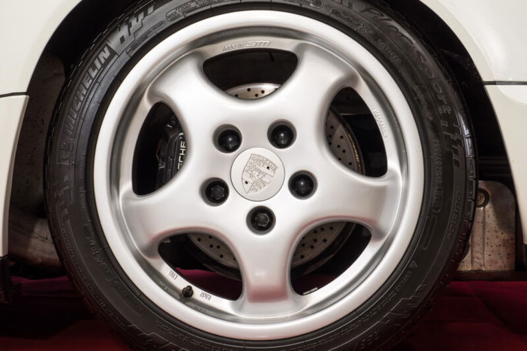 Porsche 964 Carrera RS