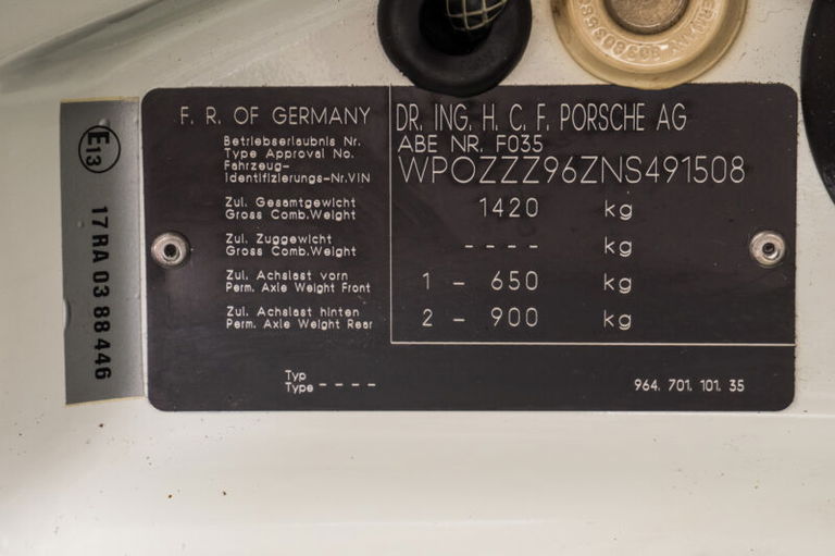 Porsche 964 Carrera RS