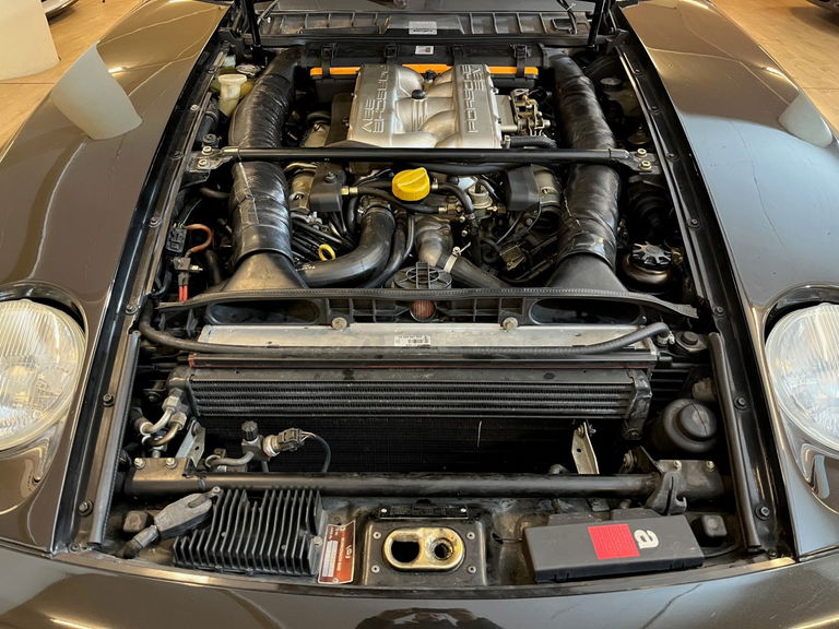 Porsche 928 GTS