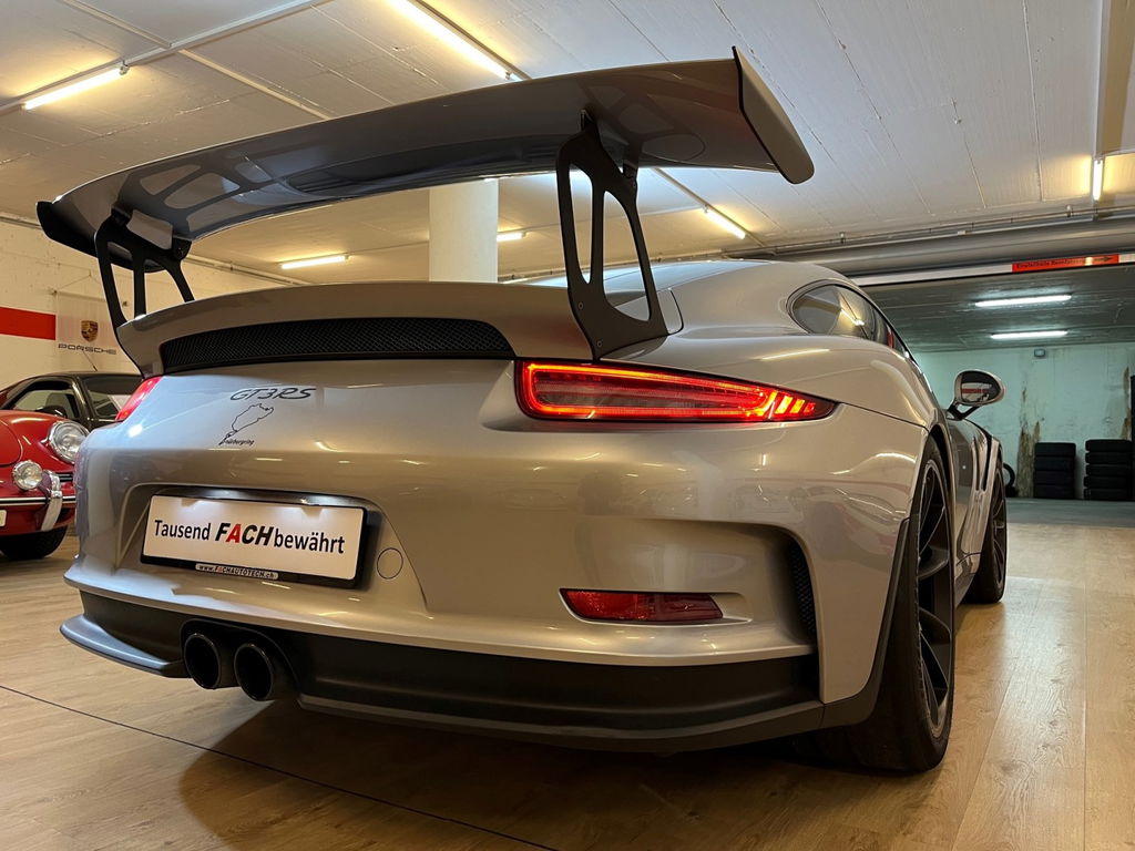 Porsche 991 GT3 RS