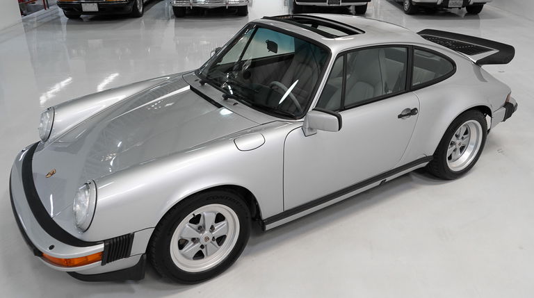Porsche 911 Carrera 3.2 „25 Jahre 911“