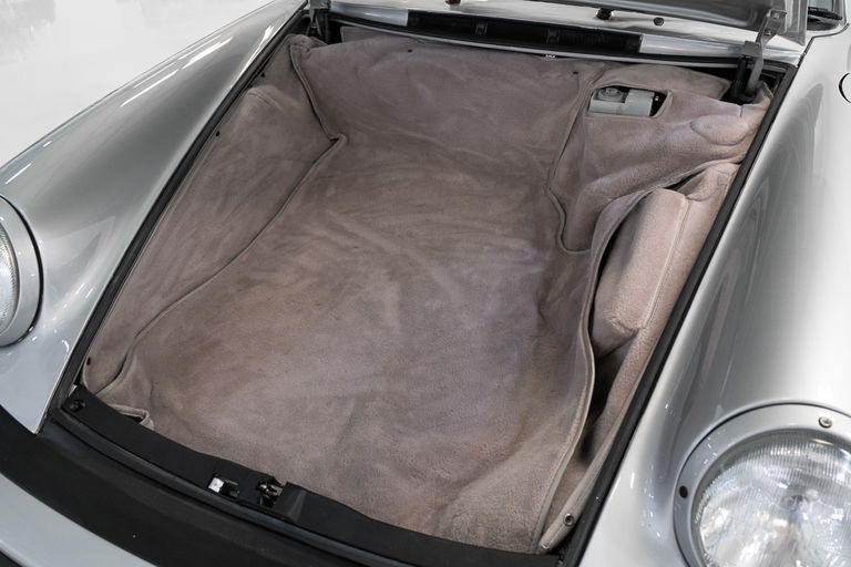 Porsche 911 Carrera 3.2 „25 Jahre 911“