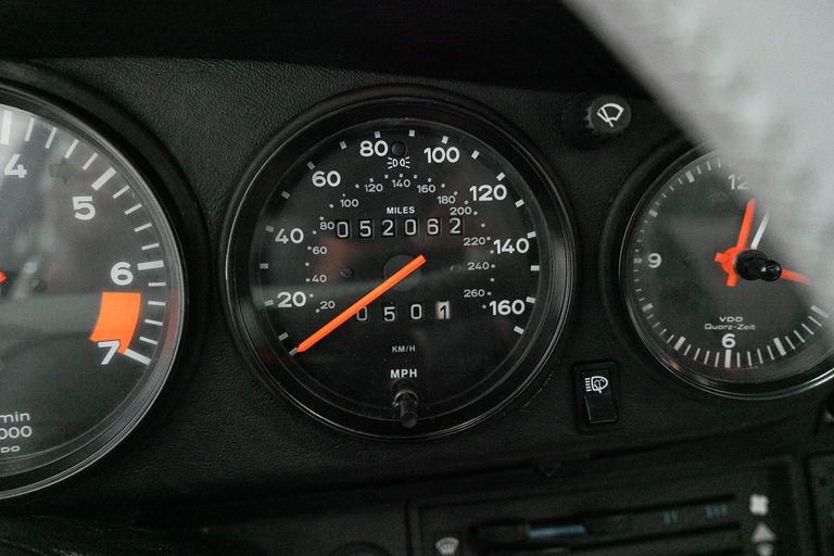 Porsche 911 Carrera 3.2 „25 Jahre 911“