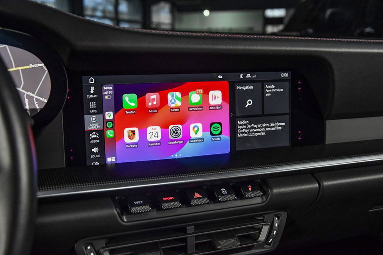 Porsche 992 Carrera 4S