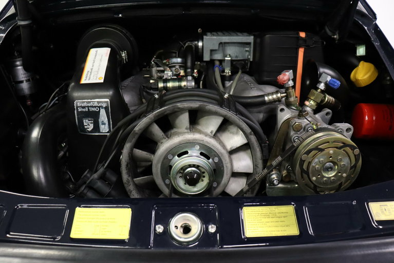 Porsche 911 Carrera 3.2