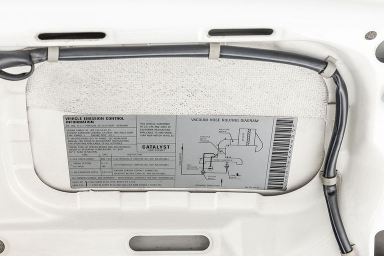 Porsche 964 Carrera 4