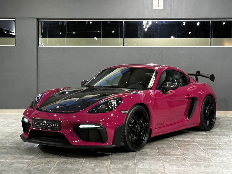 Porsche 718 Cayman GT4 RS