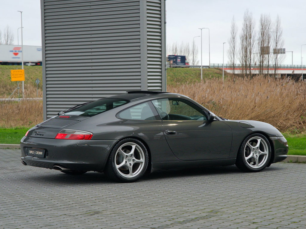 Porsche 996.2 Carrera