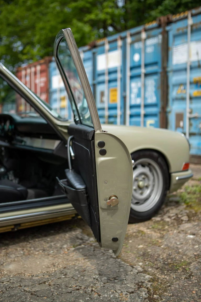 Porsche 911 Modified