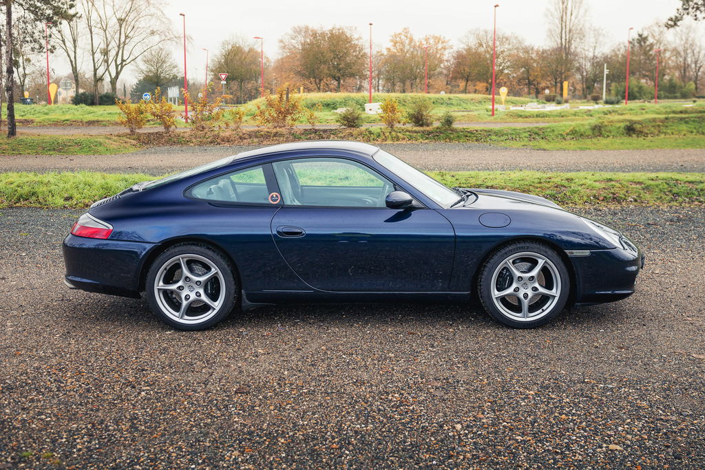 Porsche 996 Carrera