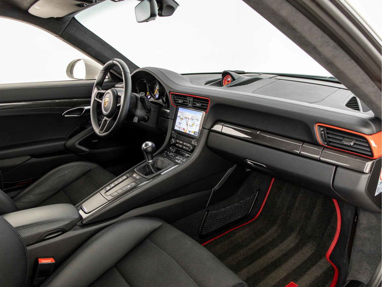 Porsche 991 GT3 Touring