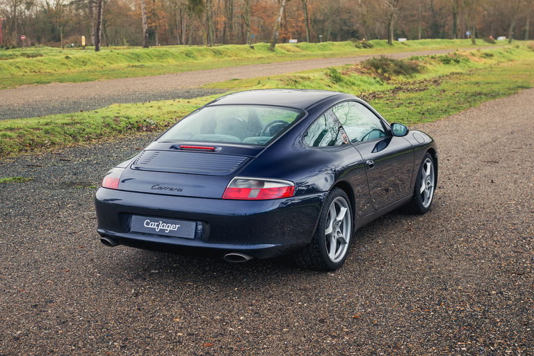 Porsche 996 Carrera