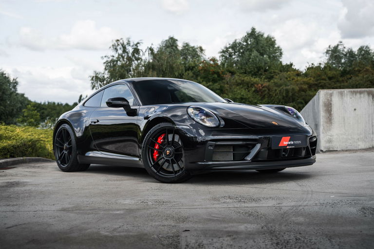 Porsche 992 Carrera GTS