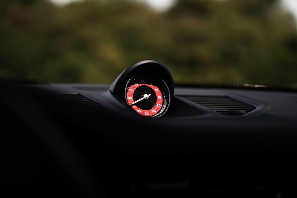 Porsche 992 Carrera GTS