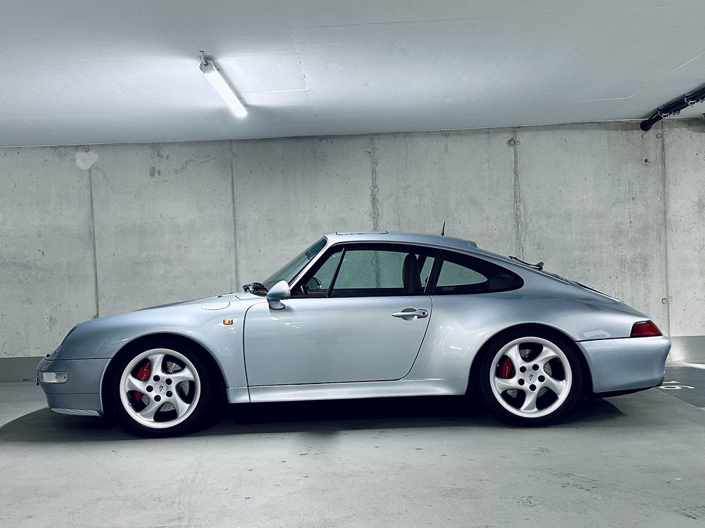 Porsche 993 Carrera 4S