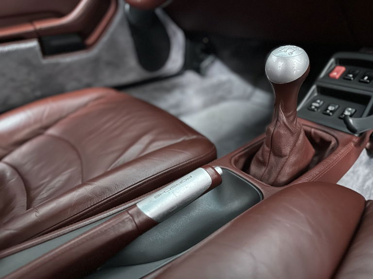 Porsche 993 Carrera 4S