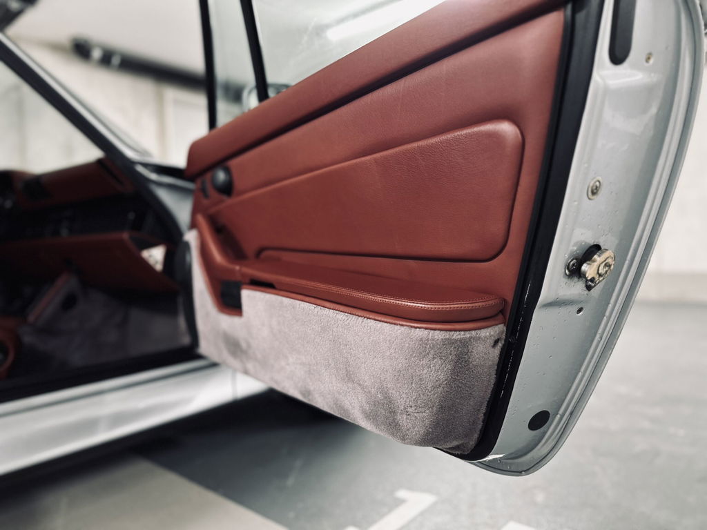 Porsche 993 Carrera 4S