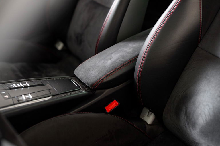 Porsche 991.2 Carrera GTS