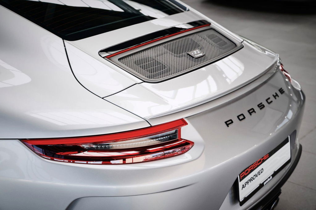 Porsche 991.2 GT3 Touring