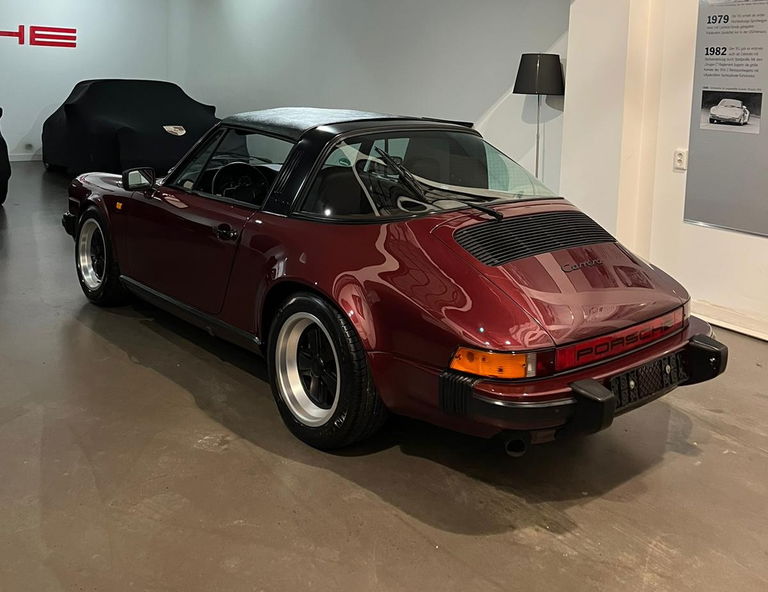 Porsche 911 Carrera 3.2