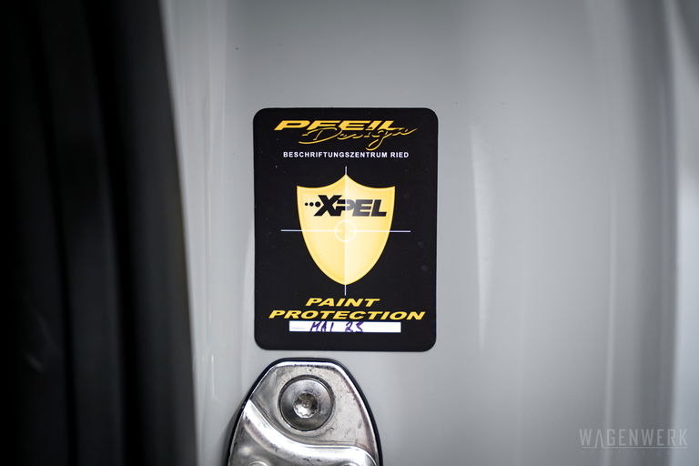 Porsche 992 Carrera 4 GTS