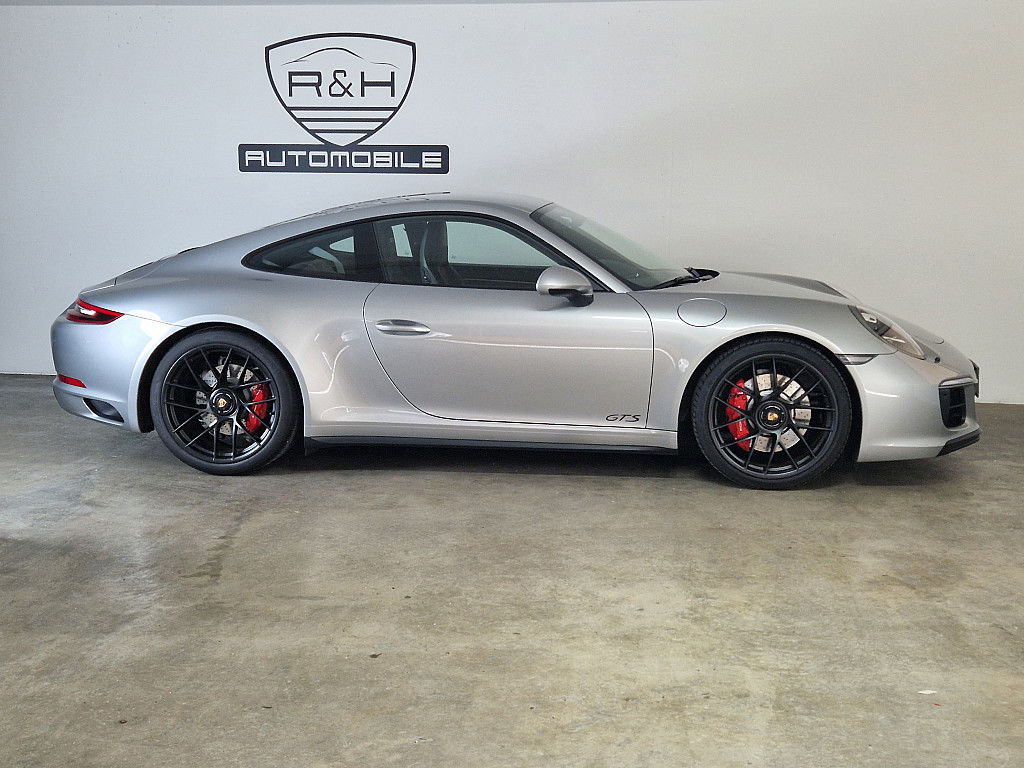 Porsche 991.2 Carrera GTS