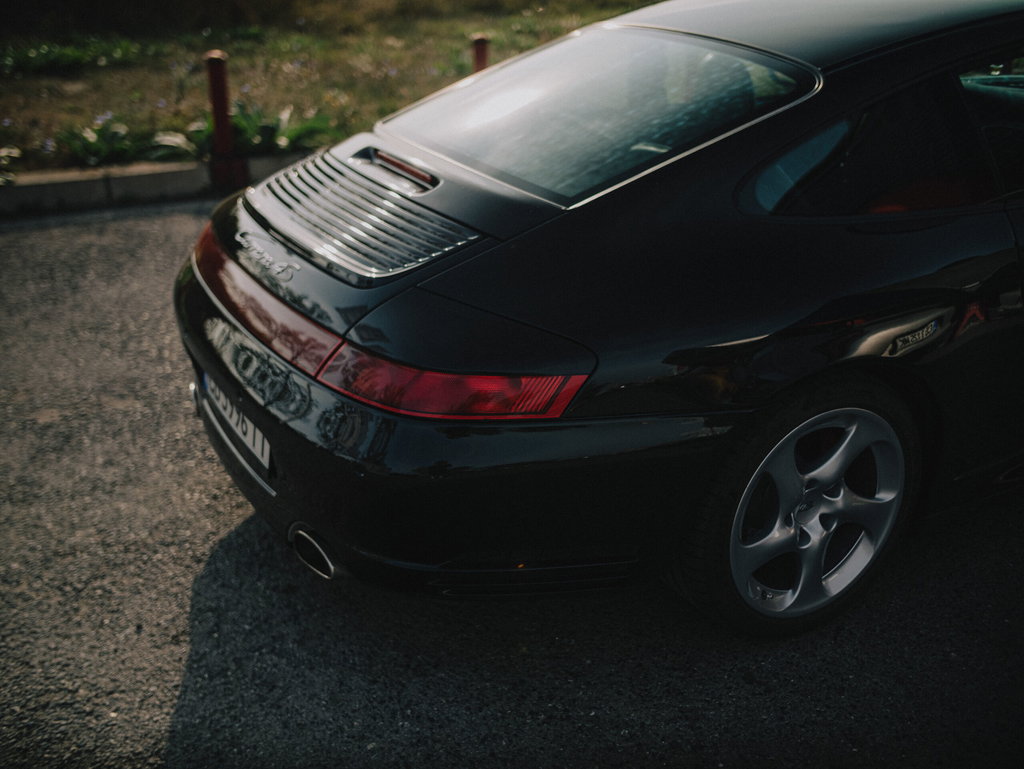 Porsche 996 Carrera 4S